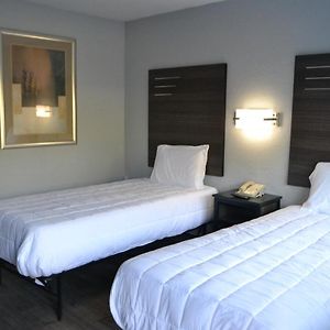 Budget Room